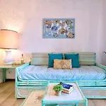 In Baia De Bahas Golfo Di Aparthotel 3*
