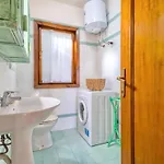 In Baia De Bahas Golfo Di Apartmanhotel