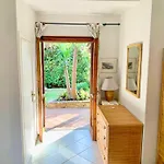Apartmanhotel In Baia De Bahas Golfo Di 3*