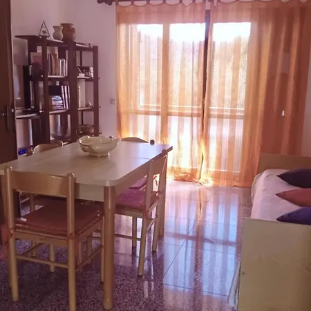 Lejlighedshotel Apartments In Baia De Bahas Golfo Di Marinella 3*