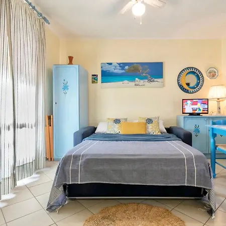 Apartments In Baia De Bahas Golfo Di Marinella Lejlighedshotel 3*