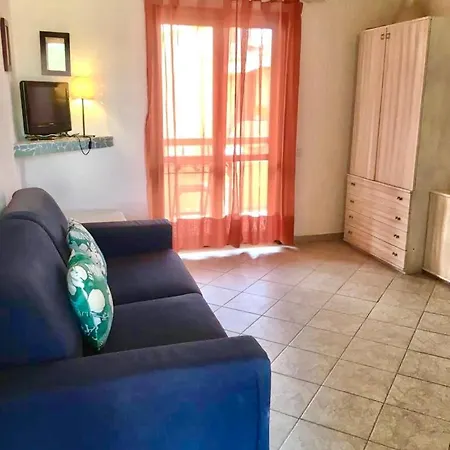 Lejlighedshotel Apartments In Baia De Bahas Golfo Di Marinella Marinella (Sardinia)