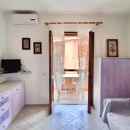 Lejlighedshotel Apartments In Baia De Bahas Golfo Di Marinella Marinella (Sardinia)