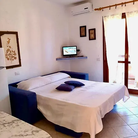 Lejlighedshotel Apartments In Baia De Bahas Golfo Di Marinella Marinella (Sardinia)