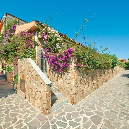 Appart hôtel In Baia De Bahas Golfo Di 3*