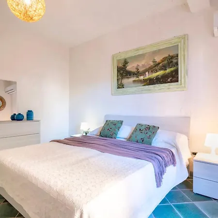 Appart hôtel In Baia De Bahas Golfo Di 3*