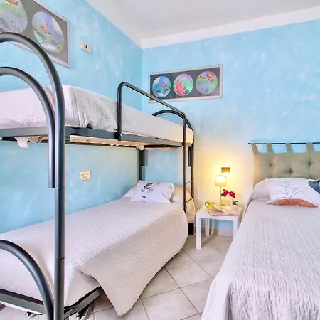Appart hôtel In Baia De Bahas Golfo Di Marinella (Sardinia)